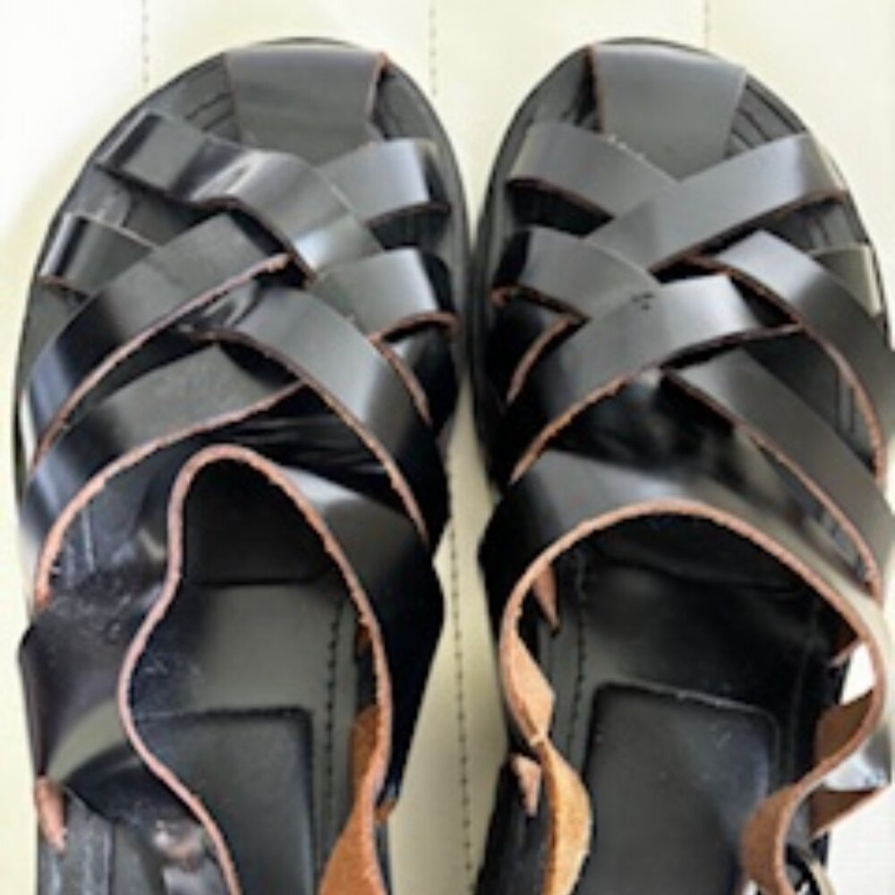 Zara Women's Black Leather Cage Shoe/Sandal Size 9